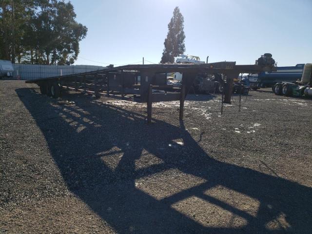 16VCX4934Y1520564 - 2000 UTILITY TRAILER შავი ფოტო 1