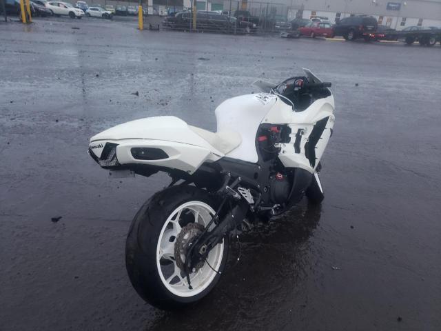 JKBZXNE15CA000436 - 2012 KAWASAKI ZX1400 EC WHITE photo 4