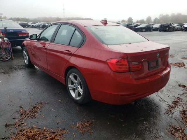 WBA3C3C57DF980954 - 2013 BMW 320 I XDRI RED photo 3