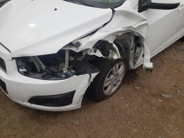 1G1JA5SH1C4111891 - 2012 CHEVROLET SONIC LS WHITE photo 9