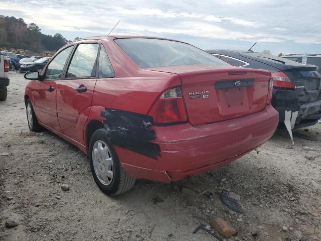 1FAFP34N85W251100 - 2005 FORD FOCUS ZX4 RED photo 3