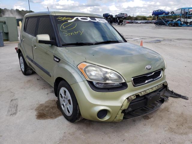 KNDJT2A59D7517876 - 2013 KIA SOUL GREEN photo 1