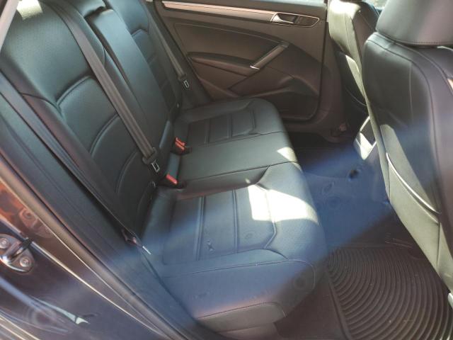 1VWDT7A38HC081900 - 2017 VOLKSWAGEN PASSAT R-L 灰色 照片 6