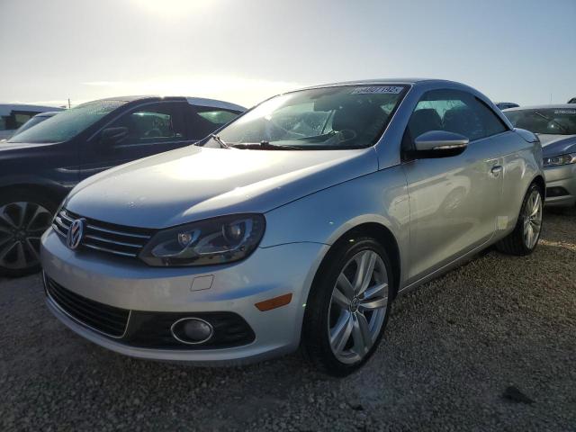 WVWFW8AH3EV002170 - 2014 VOLKSWAGEN EOS LUX 银色 照片 2