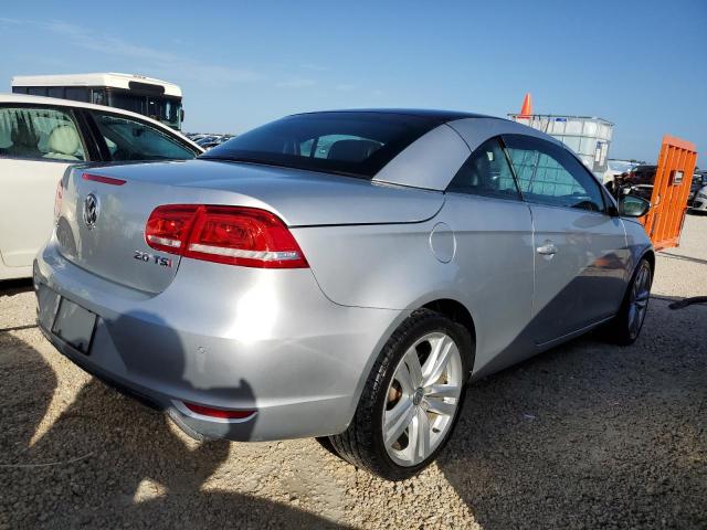WVWFW8AH3EV002170 - 2014 VOLKSWAGEN EOS LUX 银色 照片 4