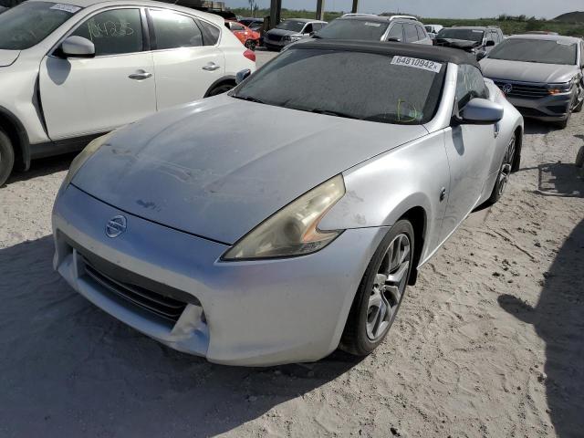 JN1AZ4FH7AM302963 - 2010 NISSAN 370Z SILVER photo 2