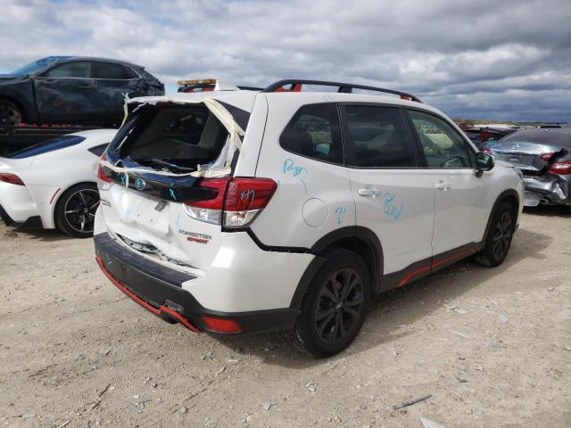 JF2SKALC9MH436109 - 2021 SUBARU FORESTER S WHITE photo 4