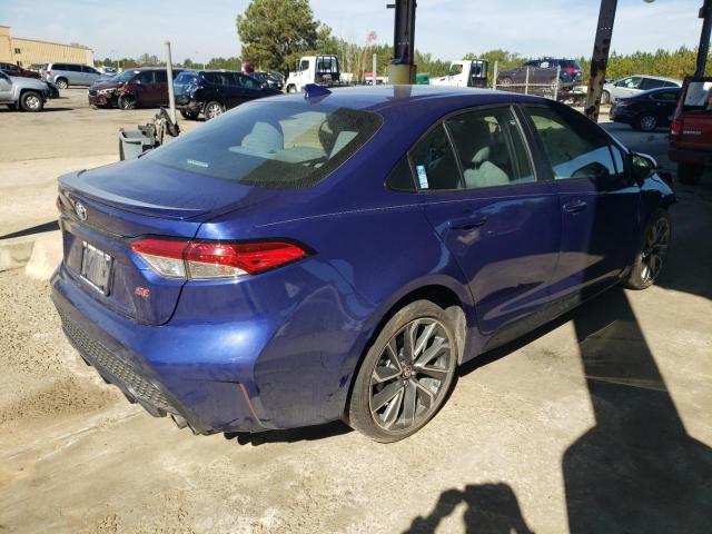 5YFS4MCE8MP****** - 2021 TOYOTA COROLLA SE BLUE photo 4