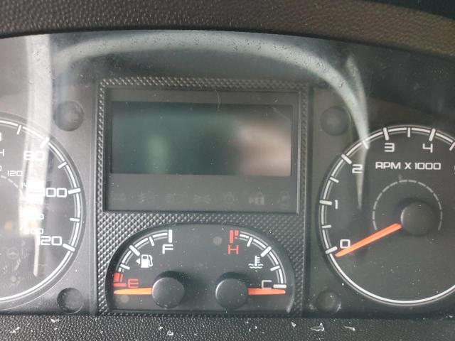 3C6TRVAG8JE110841 - 2018 RAM PROMASTER WHITE photo 8