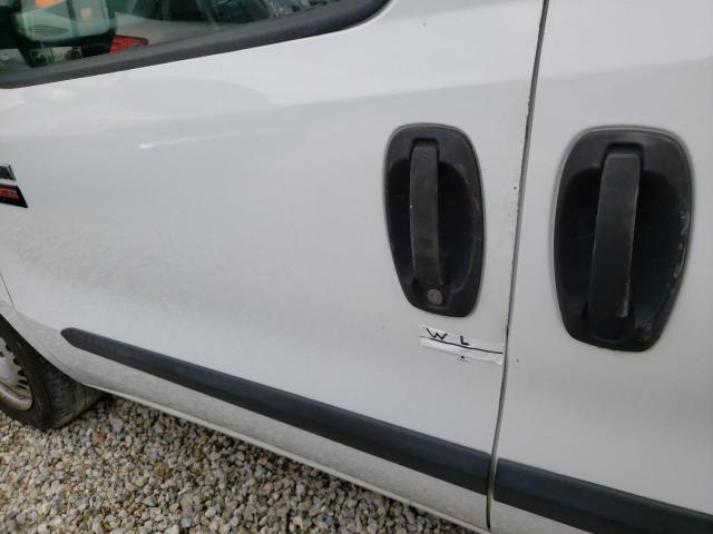 ZFBERFAT3G6B11131 - 2016 RAM PROMASTER WHITE photo 9