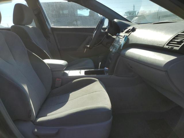 4T1BF3EK7AU079403 - 2010 TOYOTA CAMRY BASE GRAY photo 5