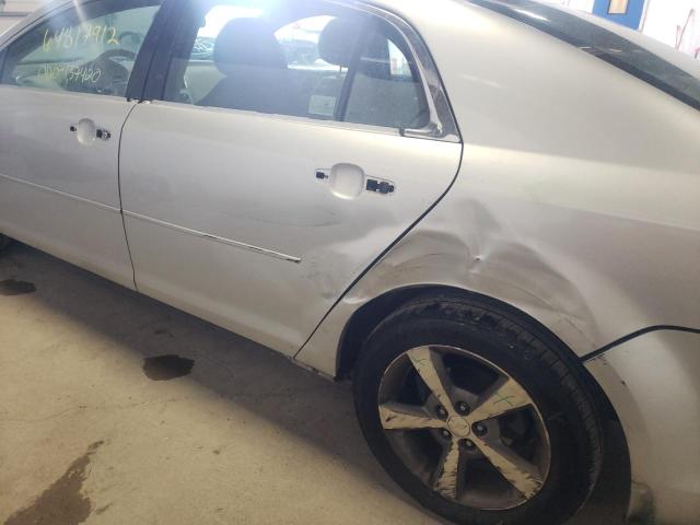 1G1ZC5E03CF196899 - 2012 CHEVROLET MALIBU 1LT 银色 照片 9