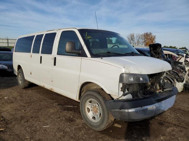 1GAHG39UX71201519 - 2007 CHEVROLET EXPRESS G3 WHITE photo 1