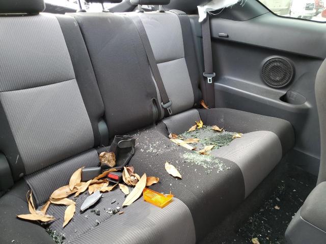 JTKJF5C71E3077564 - 2014 TOYOTA SCION TC WHITE photo 6