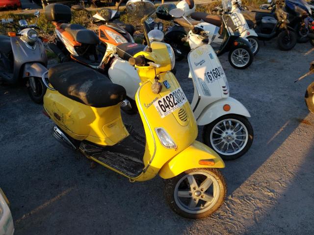 ZAPM448F875011426 - 2007 VESPA LX 150 YELLOW photo 1