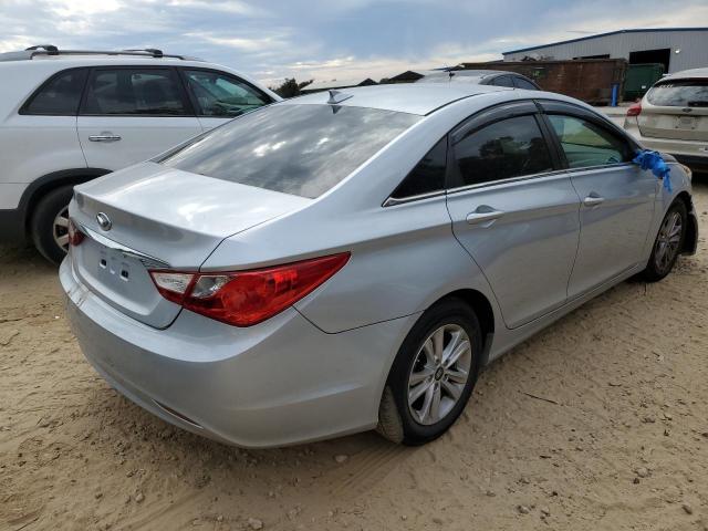 5NPEB4AC5DH518307 - 2013 HYUNDAI SONATA GLS SILVER photo 4