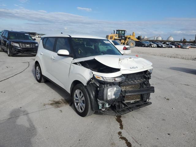 KNDJ23AUXN7153856 - 2022 KIA SOUL LX WHITE photo 1