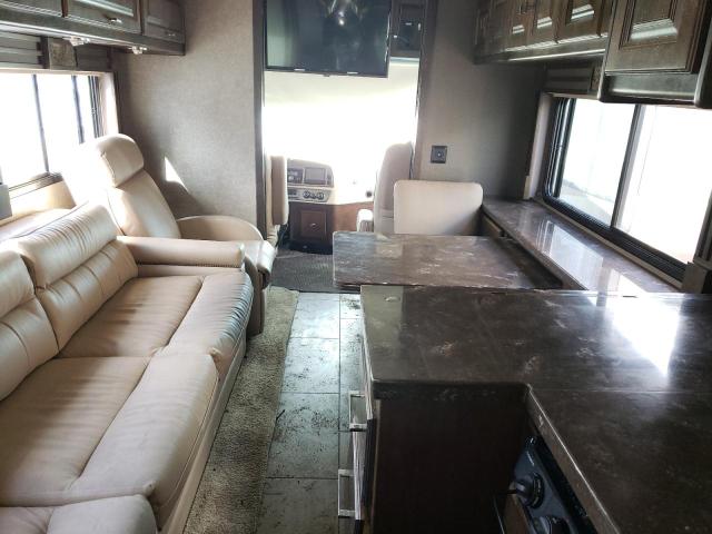 4UZACWFC0JCJW0780 - 2018 FREIGHTLINER CHASSIS XC ბეჟი ფოტო 5