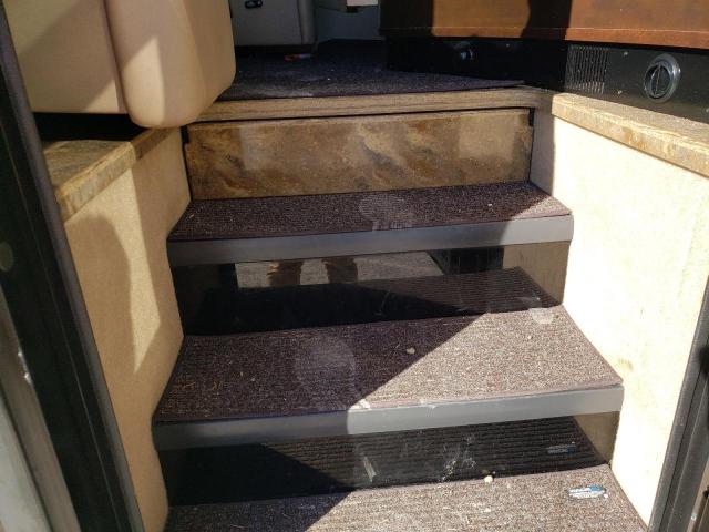 4UZACWFC0JCJW0780 - 2018 FREIGHTLINER CHASSIS XC ბეჟი ფოტო 9