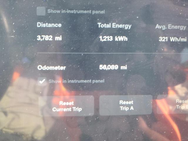 5YJSA1E21JF264367 - 2018 TESLA MODEL S Սպիտակ լուսանկար 8