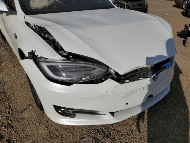 5YJSA1E21JF264367 - 2018 TESLA MODEL S Սպիտակ լուսանկար 9