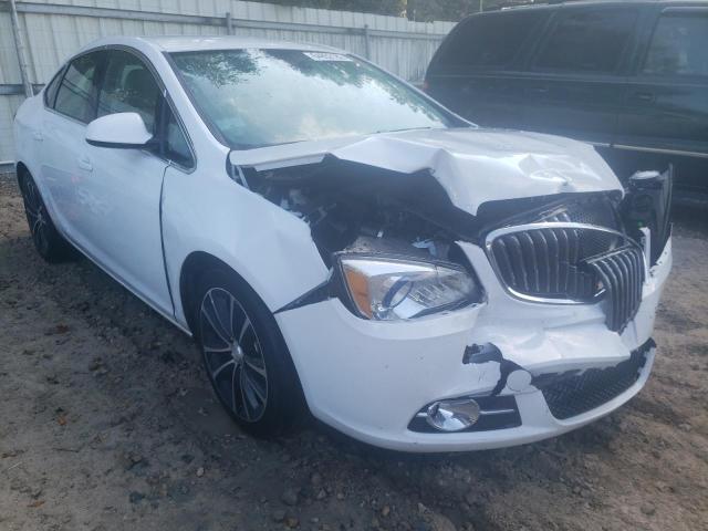 1G4PR5SK6H4114701 - 2017 BUICK VERANO SPO WHITE photo 1