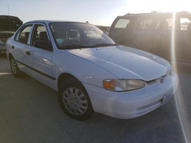 1Y1SK5283YZ415268 - 2000 CHEVROLET GEO PRIZM თეთრი ფოტო 1