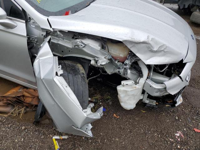 3FA6P0CD4KR139240 - 2019 FORD FUSION SEL SILVER photo 9