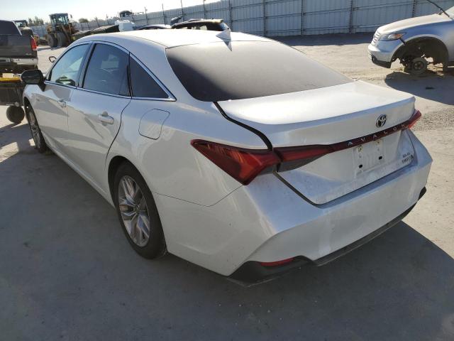 4T1AA1AB6MU003177 - 2021 TOYOTA AVALON XLE WHITE photo 3