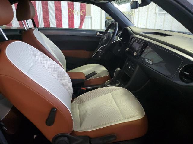 3VW517AT3HM813892 - 2017 VOLKSWAGEN BEETLE S/S 灰色 照片 5