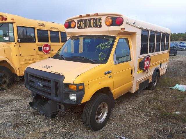 1FDDE35L39DA26682 - 2009 FORD ECONOLINE YELLOW photo 2