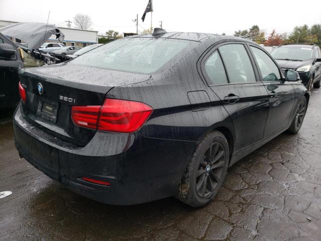 WBA8E5G58GNT94148 - 2016 BMW 320 XI BLACK photo 4