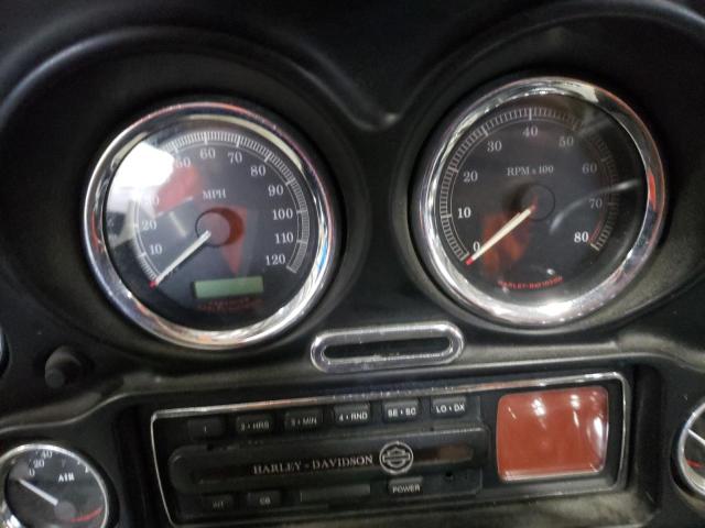 1HD1FCW175Y667675 - 2005 HARLEY-DAVIDSON FLHTCUI 黑色 照片 8