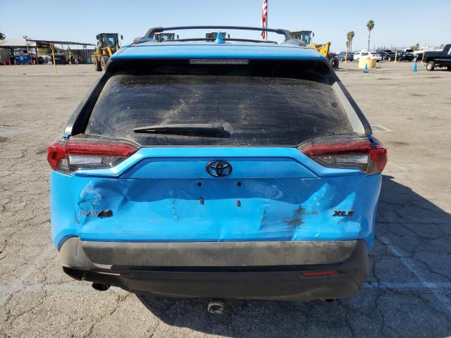 2T3C1RFV1KW052009 - 2019 TOYOTA RAV4 XLE P BLUE photo 9