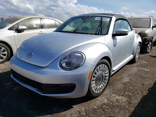 3VW507AT5GM801714 - 2016 VOLKSWAGEN BEETLE S/S 银色 照片 2