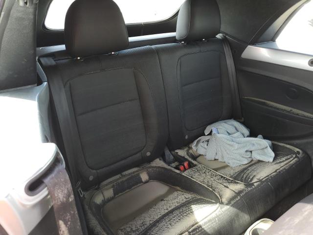 3VW507AT5GM801714 - 2016 VOLKSWAGEN BEETLE S/S 银色 照片 6