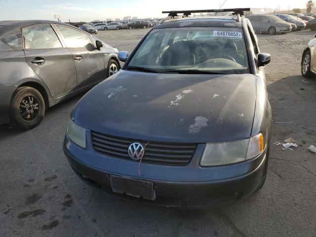 WVWND23B3YE205989 - 2000 VOLKSWAGEN PASSAT GLS BLUE photo 9