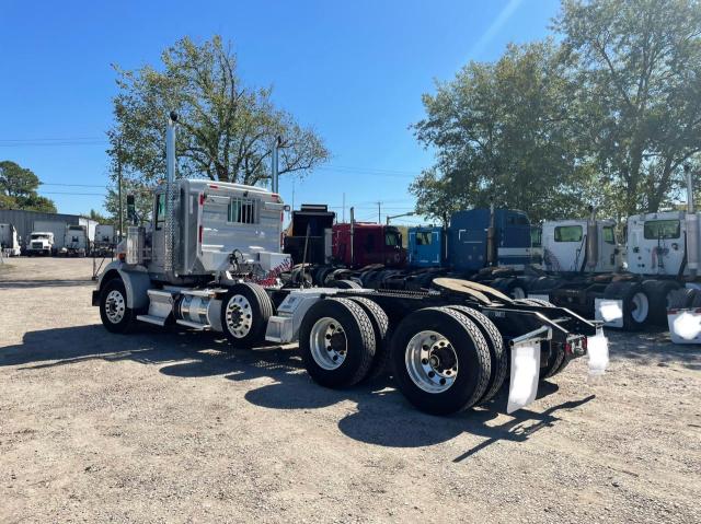 1XKDP40X3GJ125407 - 2016 KENWORTH CONSTRUCTI GRAY photo 3