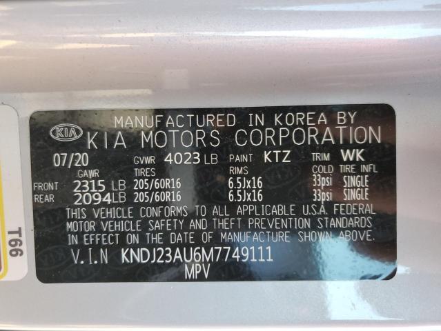 KNDJ23AU6M7749111 - 2021 KIA SOUL LX SILVER photo 10