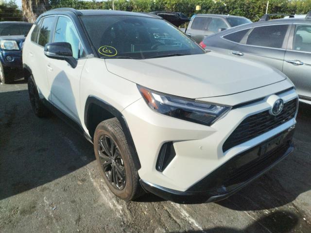 4T3E6RFVXNU079921 - 2022 TOYOTA RAV4 XSE WHITE photo 1