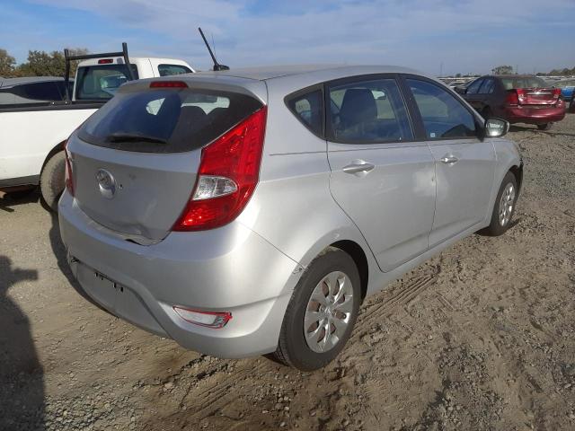 KMHCT5AE5FU217830 - 2015 HYUNDAI ACCENT GS SILVER photo 4