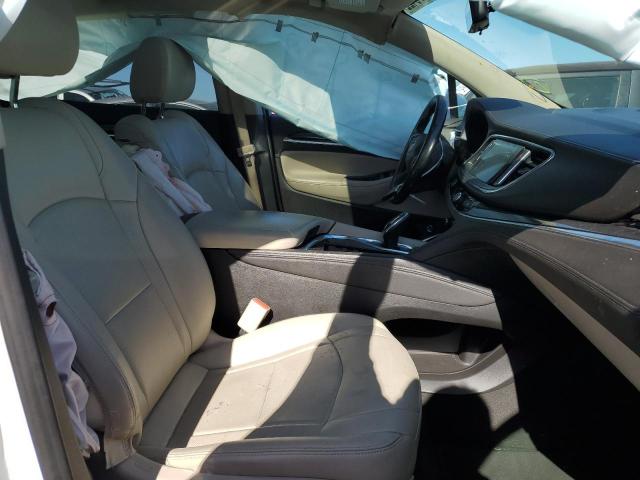 5GAERBKW9KJ170252 - 2019 BUICK ENCLAVE ES WHITE photo 5