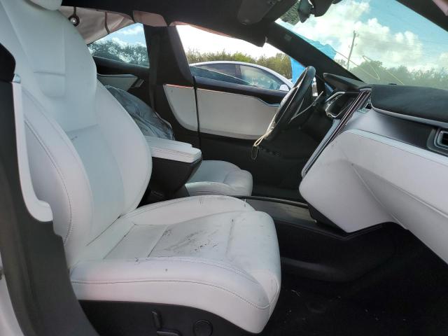 5YJSA1E27HF194609 - 2017 TESLA MODEL S SILVER photo 5