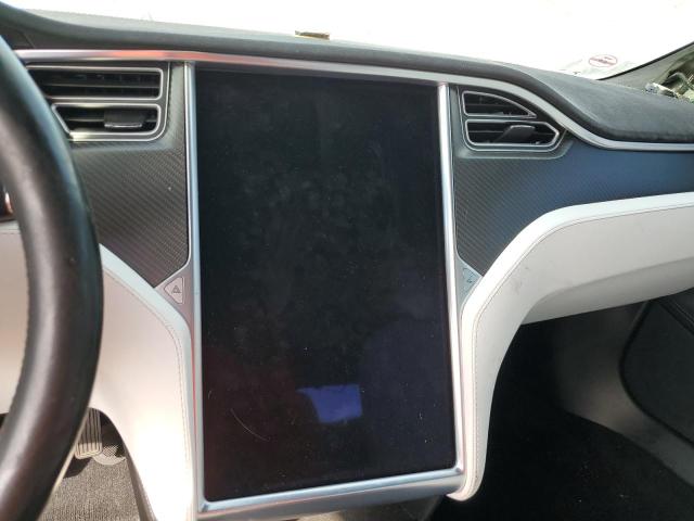 5YJSA1E27HF194609 - 2017 TESLA MODEL S SILVER photo 8