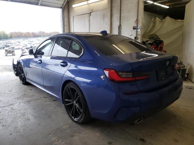 WBA5R1C56KAE81281 - 2019 BMW 330I BLUE photo 3