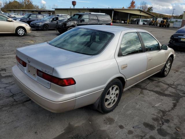 4T1BF22K7VU038015 - 1997 TOYOTA CAMRY CE BEIGE photo 4