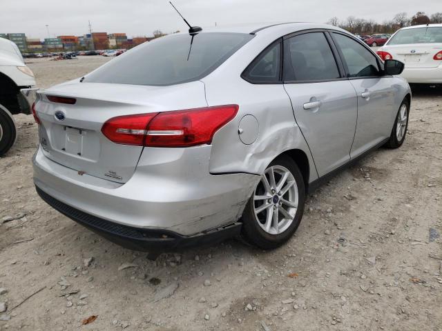 1FADP3F24FL217829 - 2015 FORD FOCUS SE SILVER photo 4