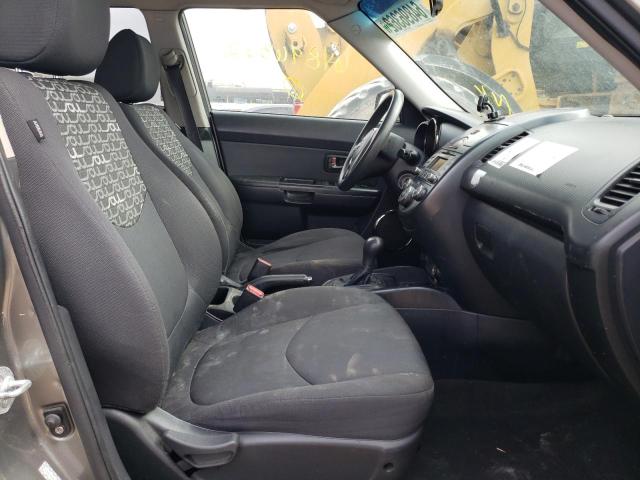 KNDJT2A28B7297472 - 2011 KIA SOUL SILVER photo 5