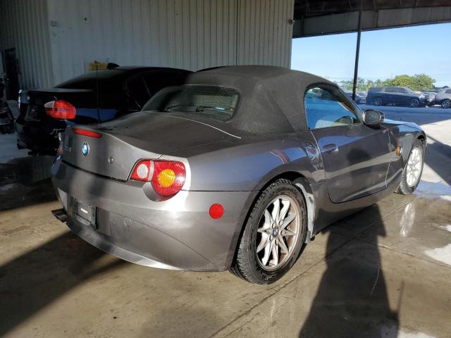 4USBT33514LR68485 - 2004 BMW Z4 2.5 GRAY photo 4