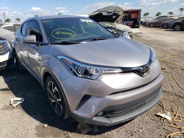 JTNKHMBX5J1004104 - 2018 TOYOTA C-HR XLE SILVER photo 1